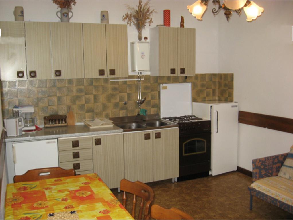 אומיס Apartments Bilic Nemira מראה חיצוני תמונה